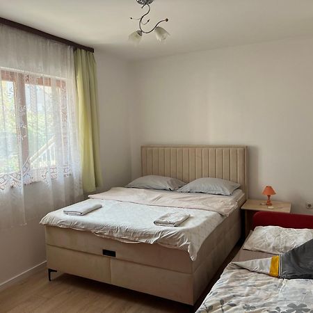 Cheap House Near The Center Of The City 莫斯塔尔 外观 照片